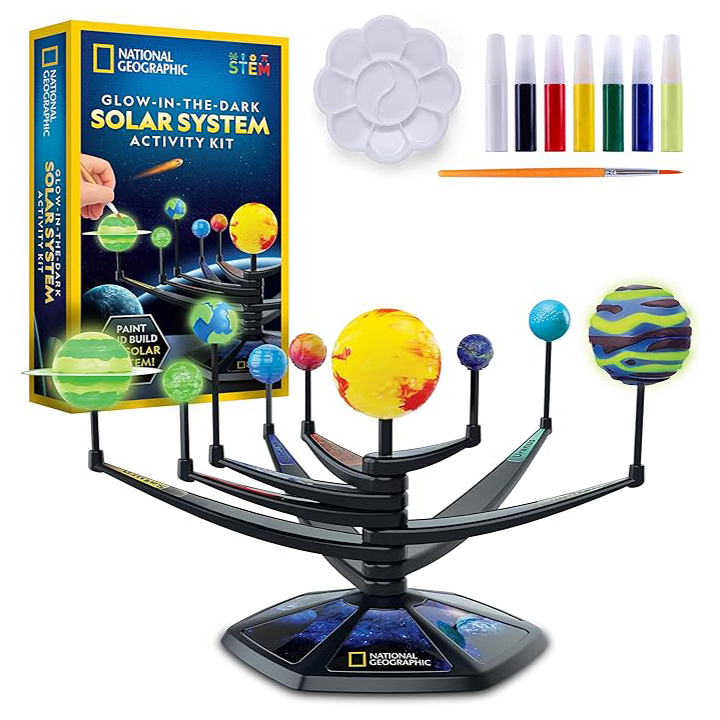 National Geographic Glow-in-the-Dark Solar System Activity Kit